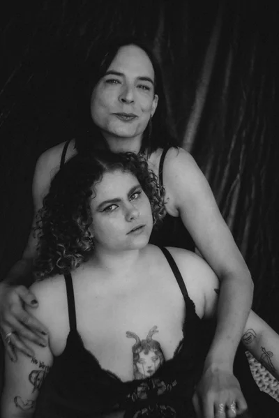 Exklusives Dreier Escort Date mit Joy und einer befreundeten Kollegin.
